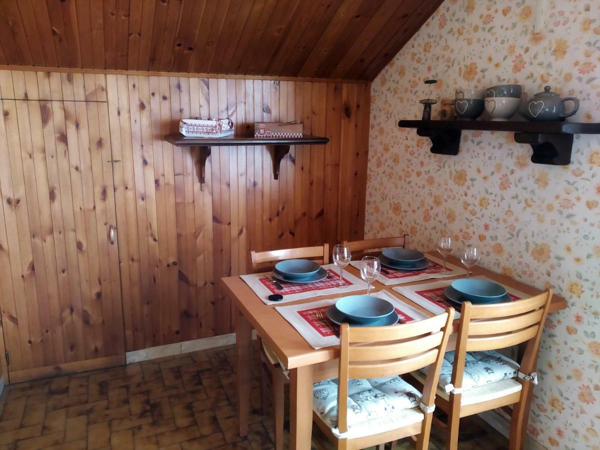 Au Grenier Charmant Aosta Bagian luar foto