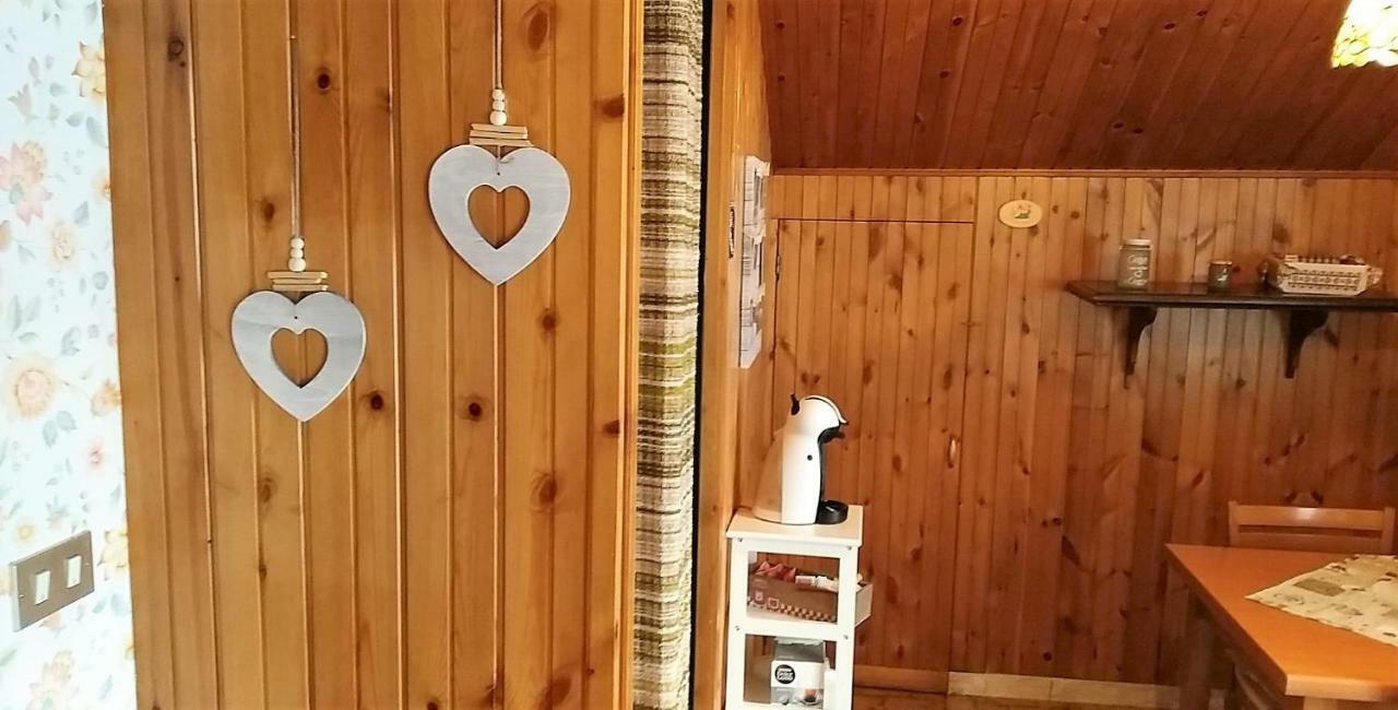 Au Grenier Charmant Aosta Bagian luar foto